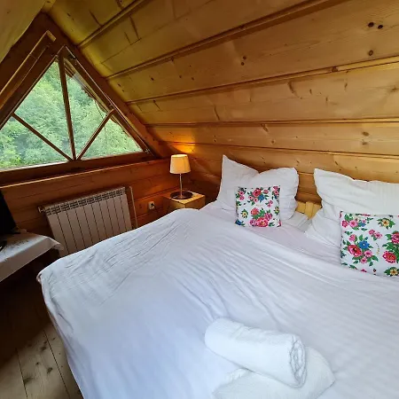 Gliczarowski U Zboja Bed & Breakfast 3*
