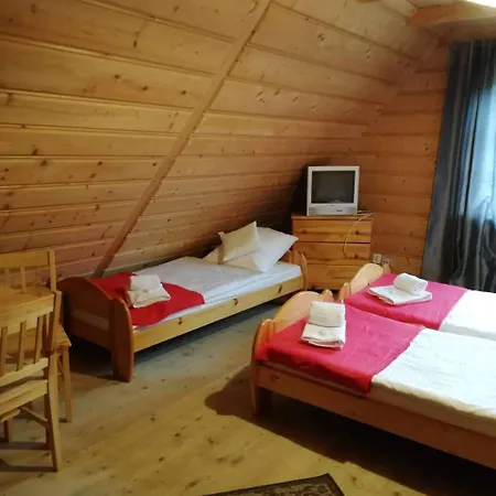 ベッド・アンド・ブレックファスト Gliczarowski U Zboja ビャウィ・ドゥナイェツ